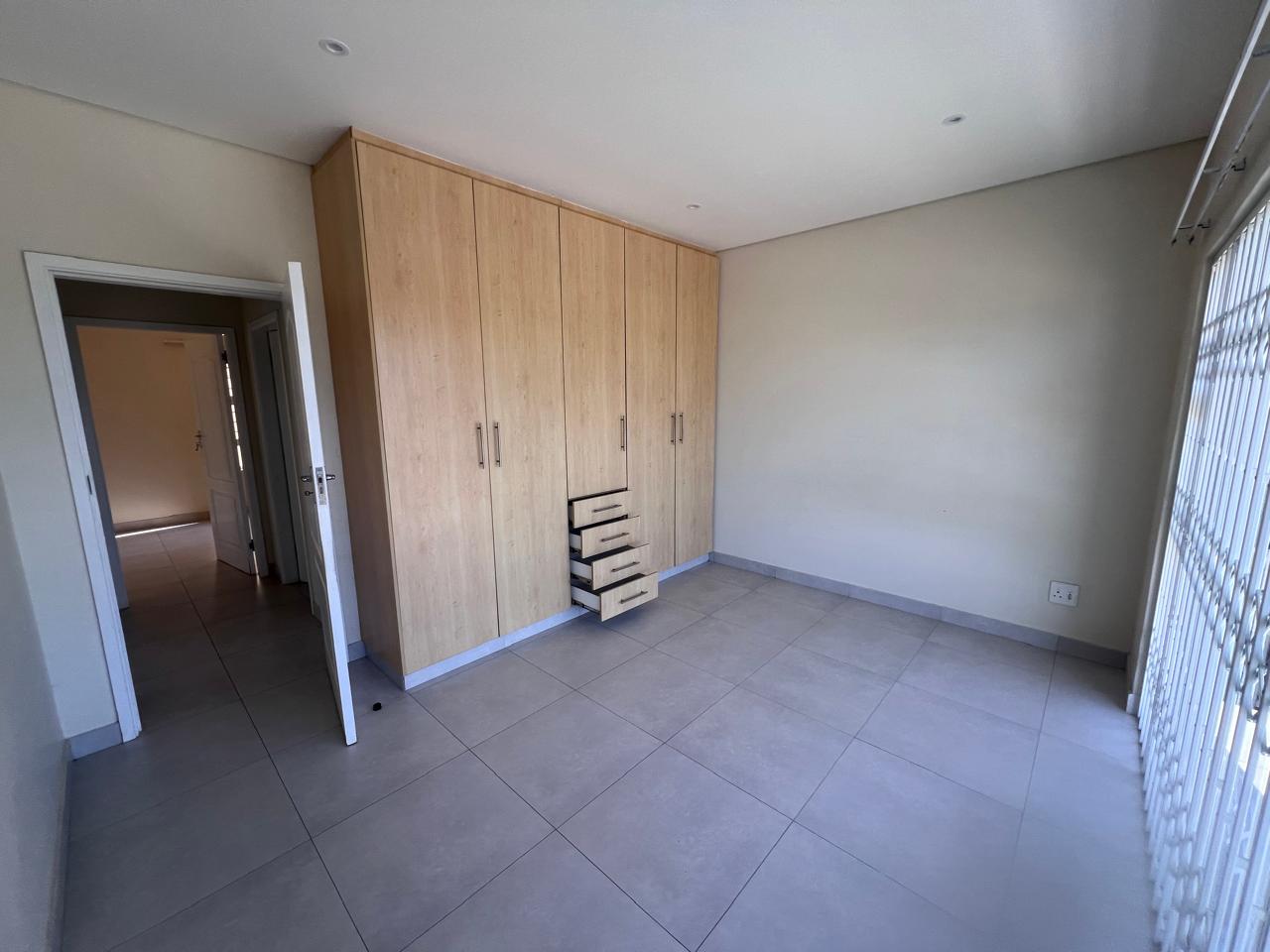 b8d03b10-e2d7-4bb4-a86d-e1598a7a577b Modern 2 Bedroom Apartment For Rent