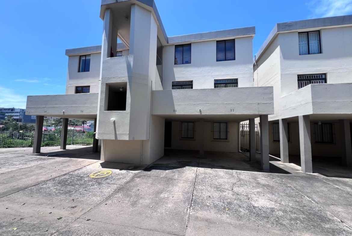 Fully Furnished Pet Friendly 3 Bedroom Apartment with Spectacular Sea Views