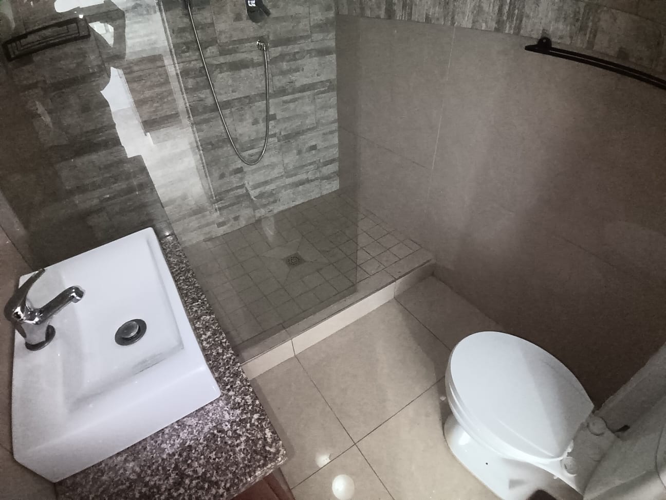 2 Bedroom, 1 Bathroom, open plan, Margate Sea view for Sale