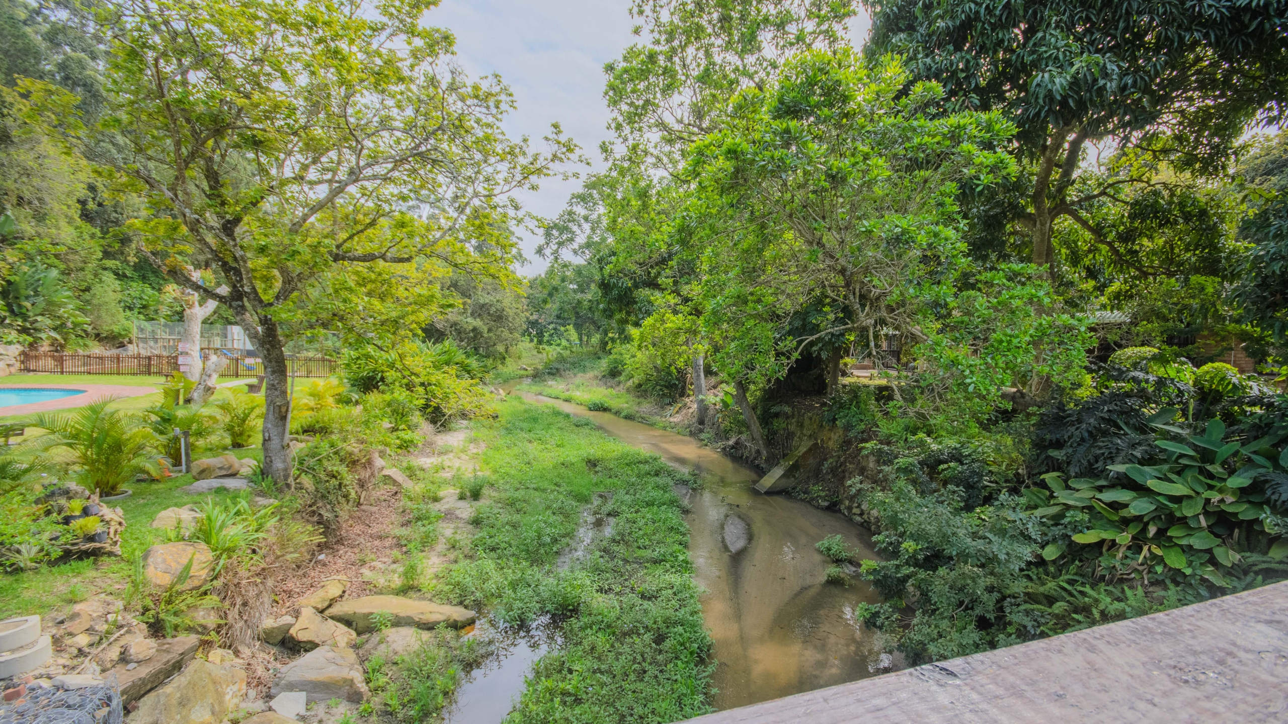 c (273)-HDR Riverside Living in a Peaceful Eco Estate