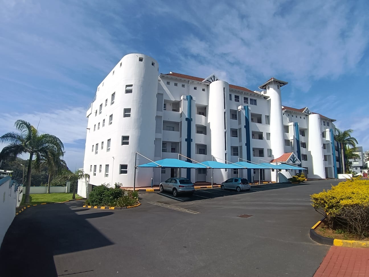 c0cc85e2-3b79-468e-a17c-5bac15672c13 3 Bedroom, 2 Bathroom, Open Plan, Margate Sea view for Sale