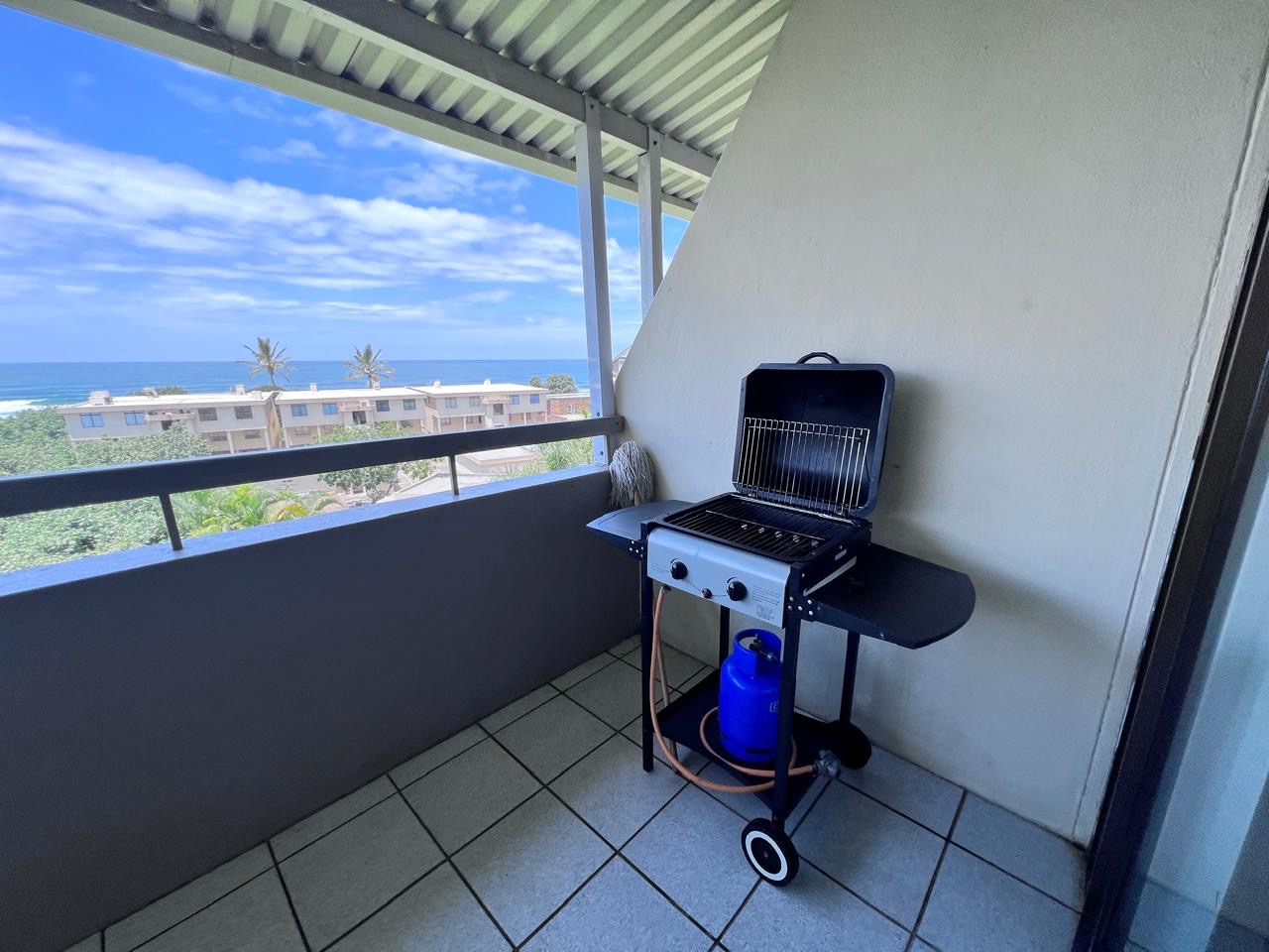 c24aec23-6b34-49c0-9e6a-dd83a2850ef5 Fully Furnished Pet Friendly 3 Bedroom Apartment with Spectacular Sea Views