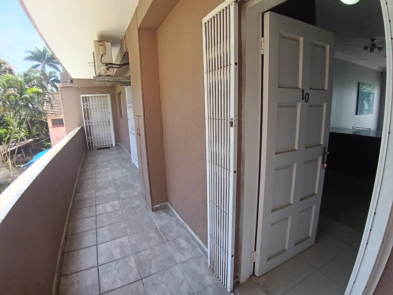 2 Bedroom, 1 Bathroom, open plan, Margate Sea view for Sale