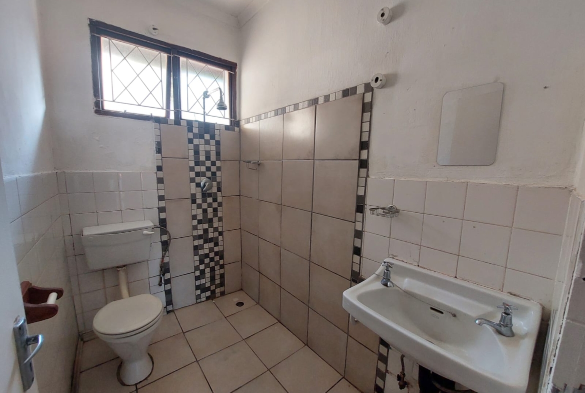 Cosy 2-Bedroom Unit to Rent in Margate