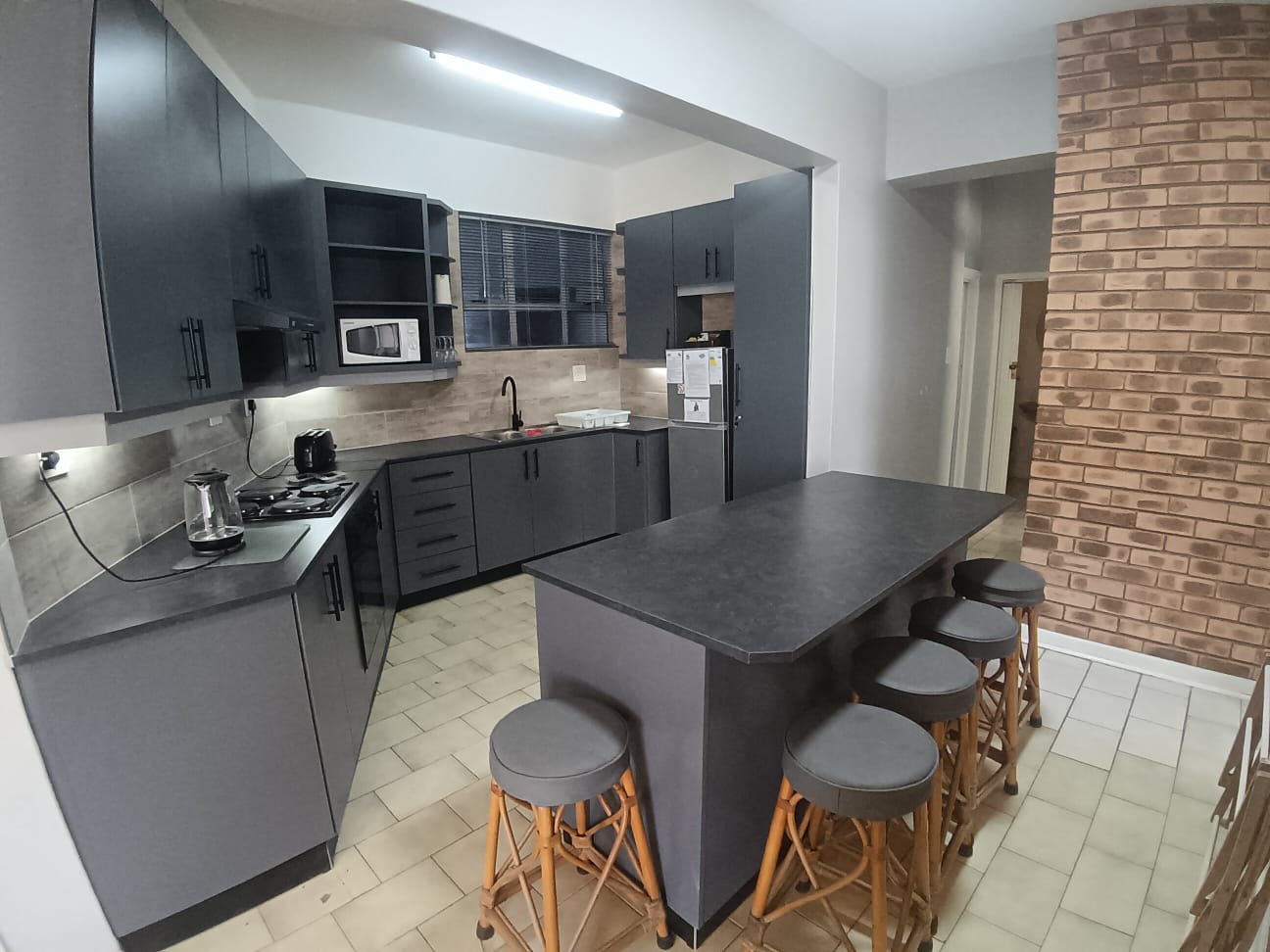 2 Bedroom, 2 Bathroom, open plan, Margate sea view for Sale