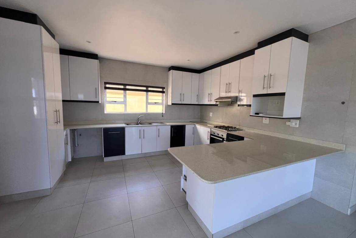 Modern 2 Bedroom Apartment For Rent