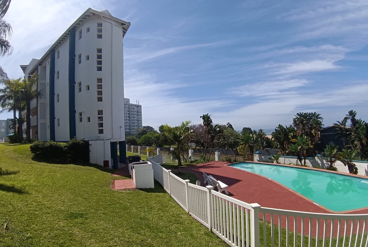 3 Bedroom, 2 Bathroom, Open Plan, Margate Sea view for Sale