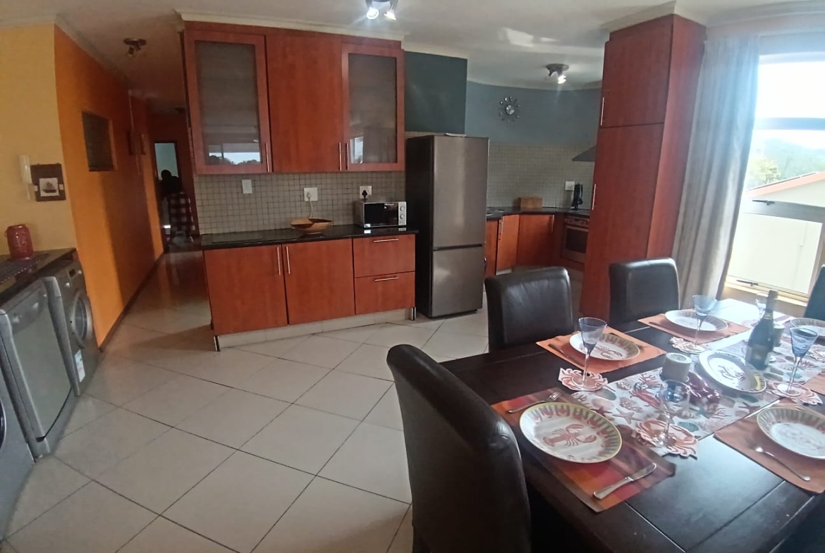 3 Bedroom, 2 Bathroom, Open Plan, Margate Sea view for Sale