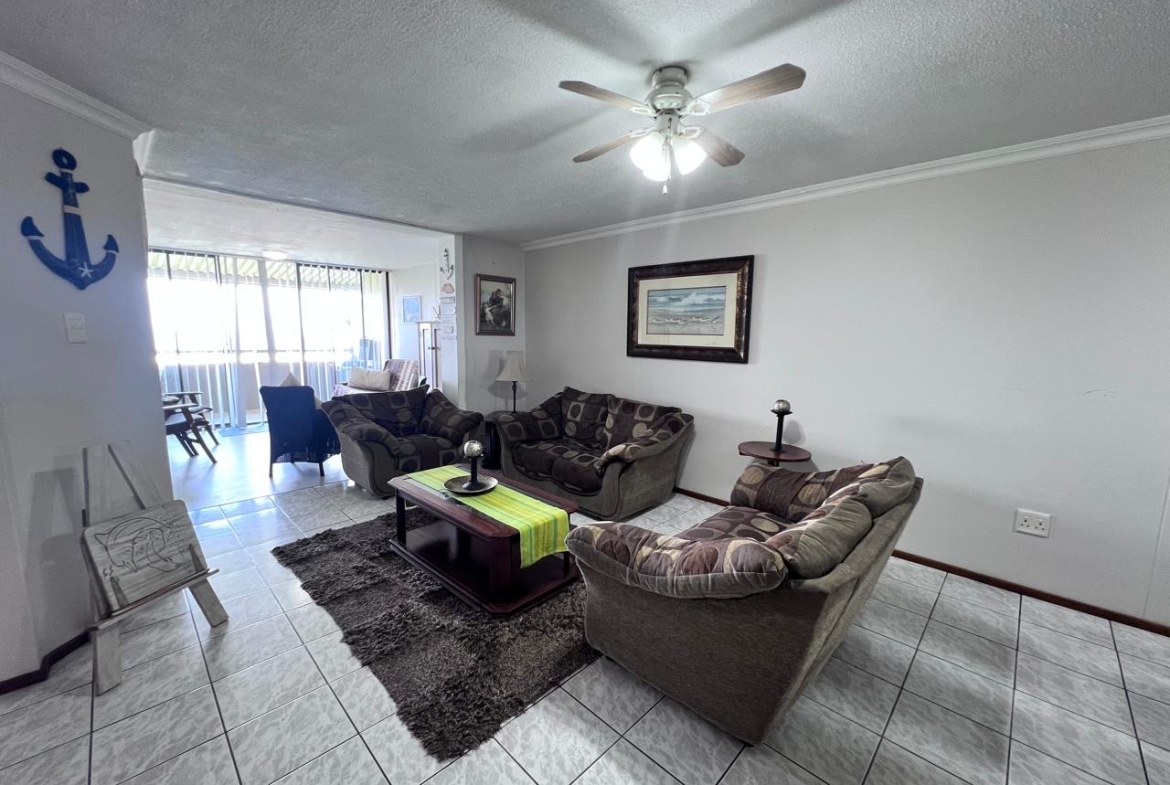 Fully Furnished Pet Friendly 3 Bedroom Apartment with Spectacular Sea Views
