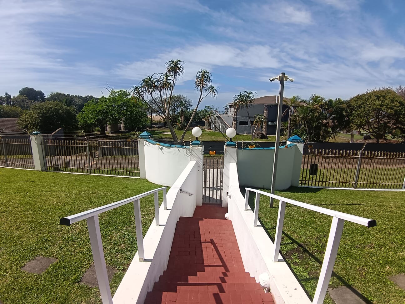 fc8b9ff5-7921-46b2-9f69-f95efc00537f 3 Bedroom, 2 Bathroom, Open Plan, Margate Sea view for Sale