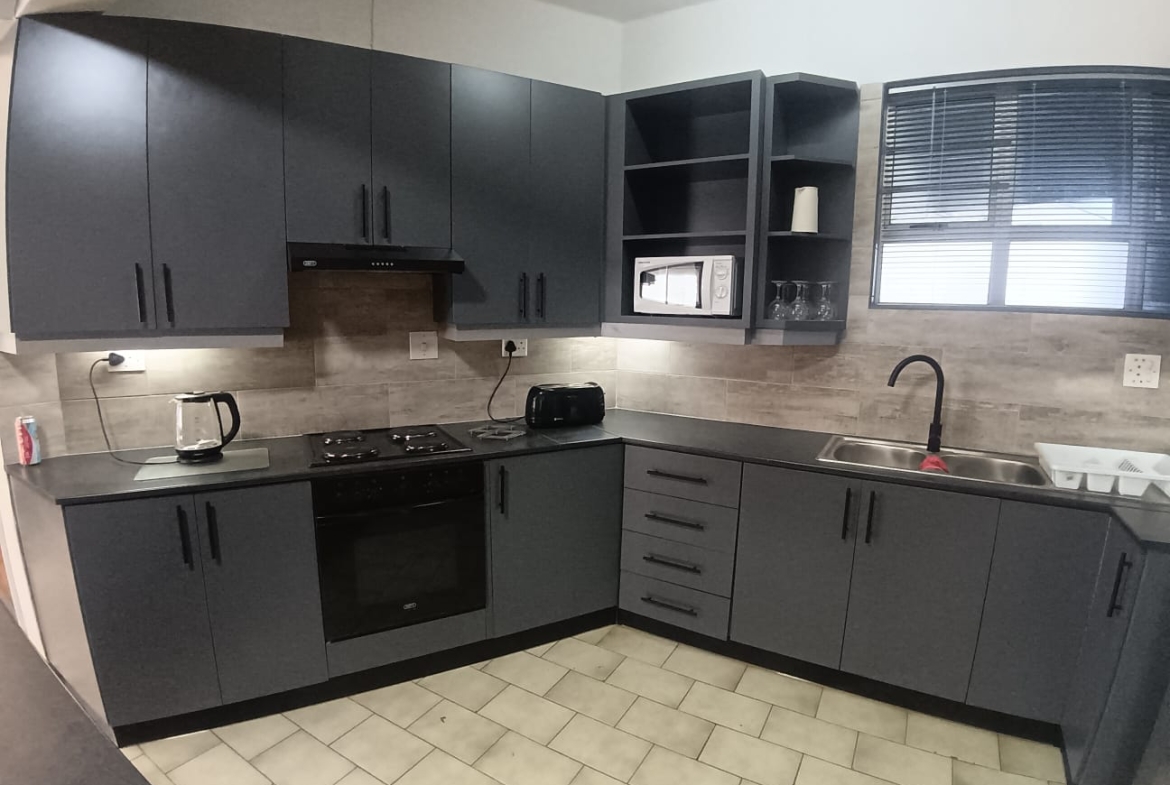 2 Bedroom, 2 Bathroom, open plan, Margate sea view for Sale