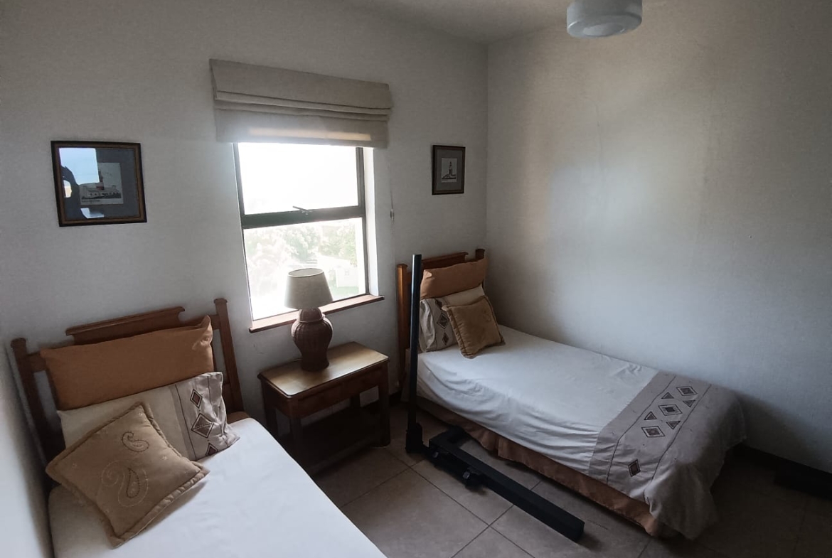 3 Bedroom, 2 Bathroom, open plan, Margate sea view for Sale