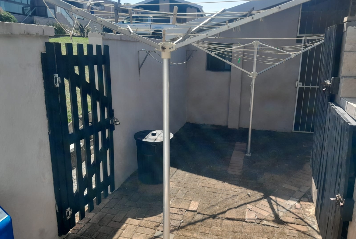 For Sale INCOME GENERATING – FURNISHED 5 bed + 5 bath Sectional title at NATSPAT