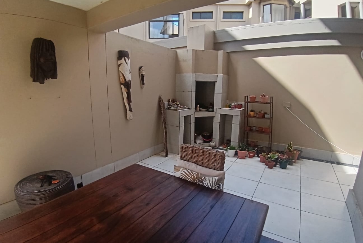 Spacious 3 Bedroom, 2 Bathroom, open plan, Ramsgate for Sale