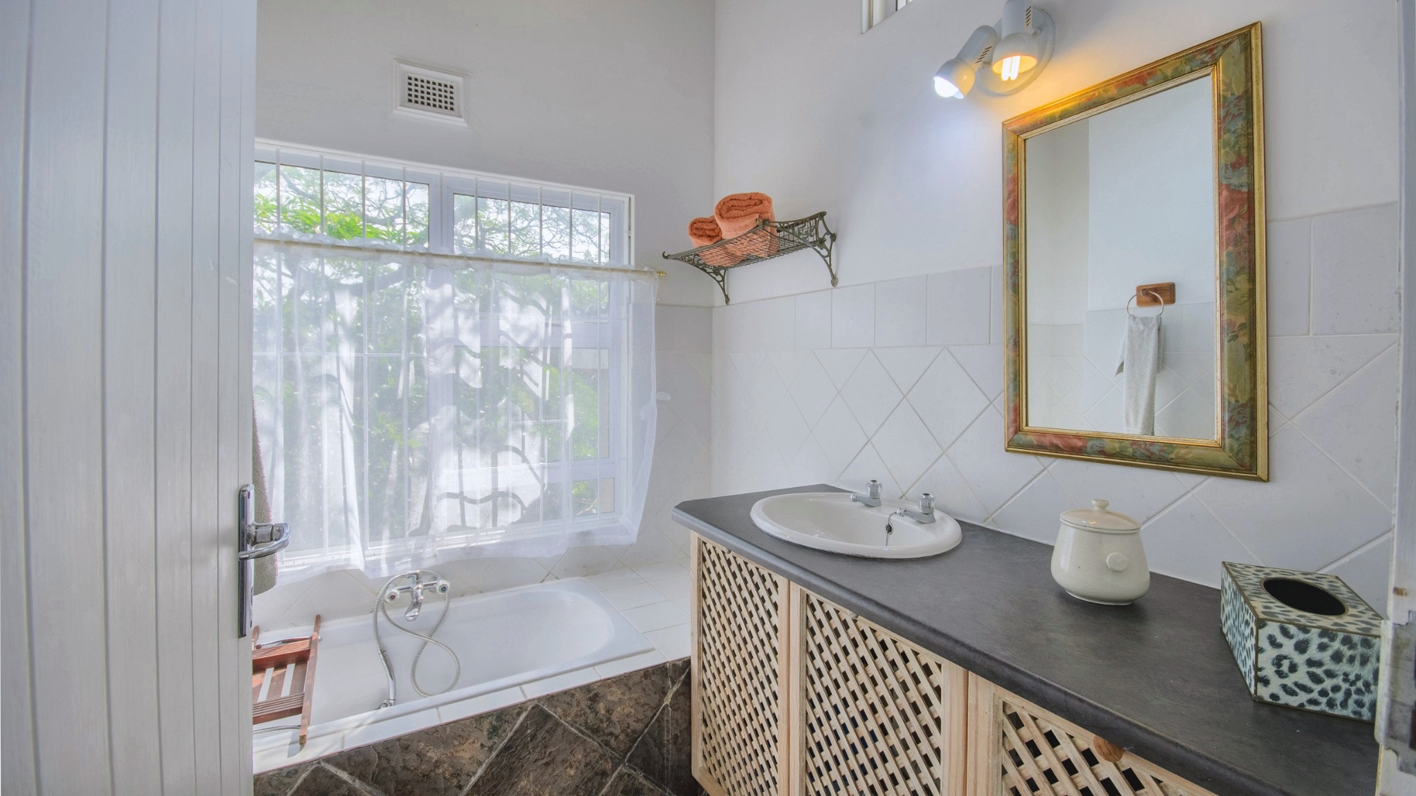 03_c_798-HDR_enhanced RAMSGATE – MAGNIFICENT OCEAN-VIEW HOME WITH TWO COTTAGES, POOL & BREATHTAKING 180° SEA VIEWS
