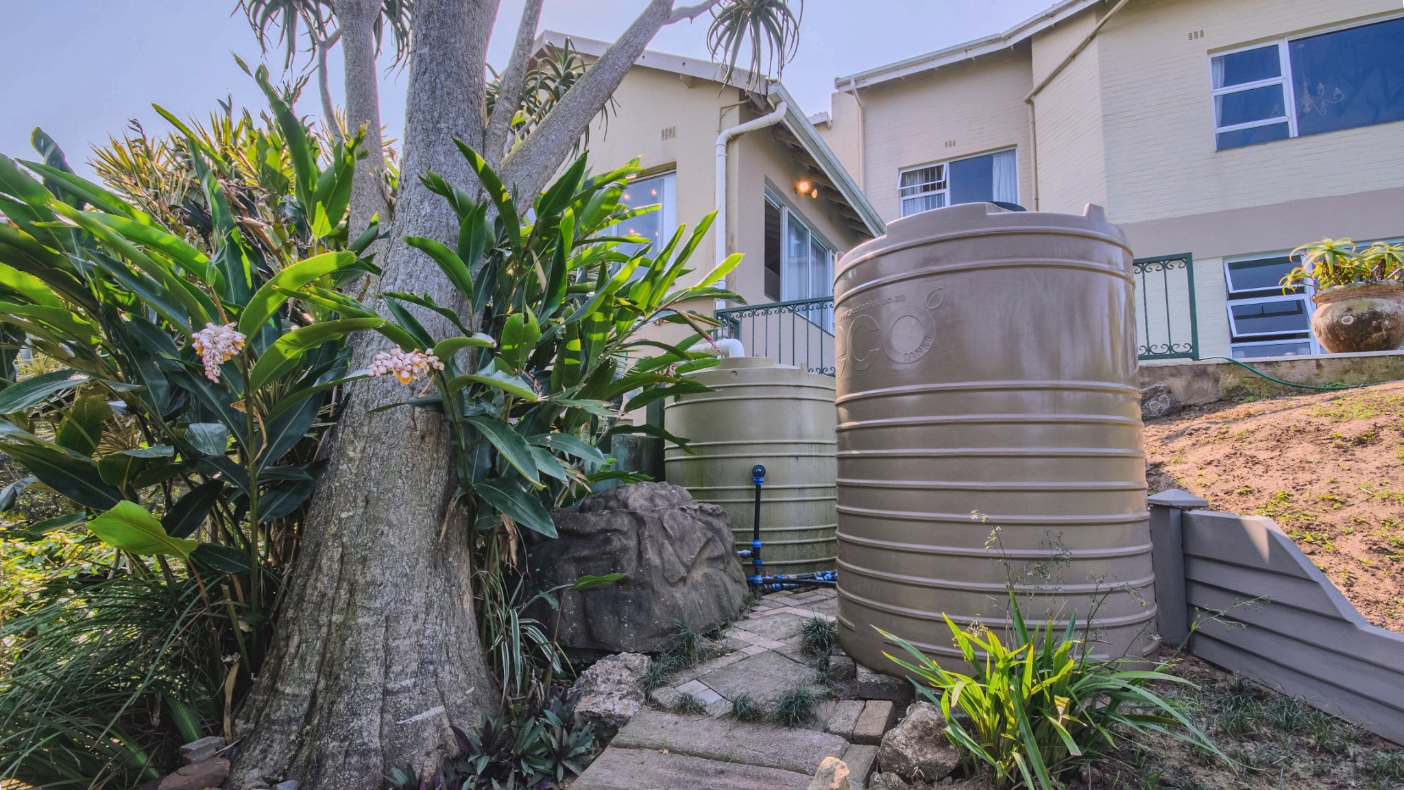 04_c_804-HDR_enhanced RAMSGATE – MAGNIFICENT OCEAN-VIEW HOME WITH TWO COTTAGES, POOL & BREATHTAKING 180° SEA VIEWS