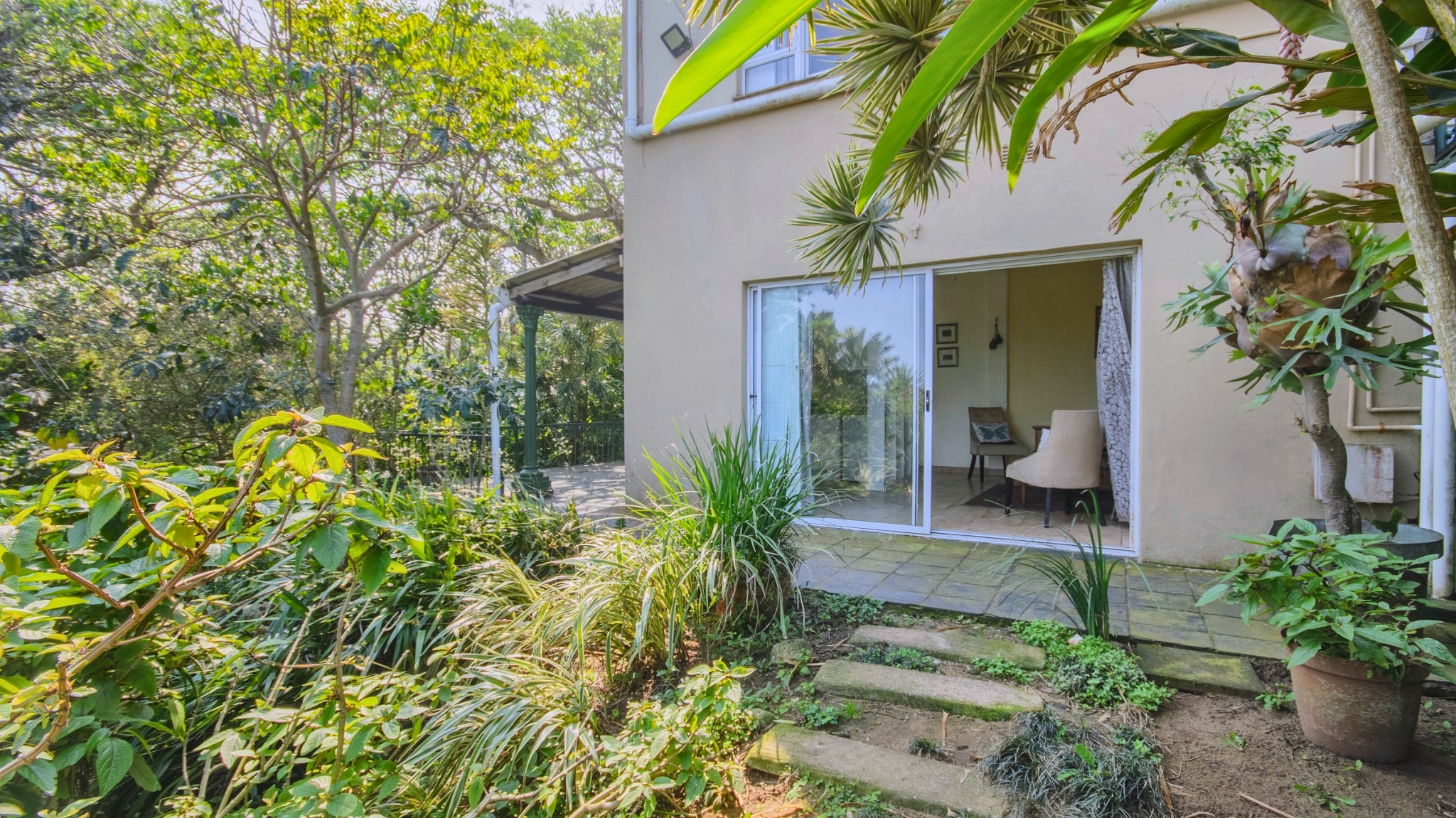 05_c_807-HDR_enhanced RAMSGATE – MAGNIFICENT OCEAN-VIEW HOME WITH TWO COTTAGES, POOL & BREATHTAKING 180° SEA VIEWS