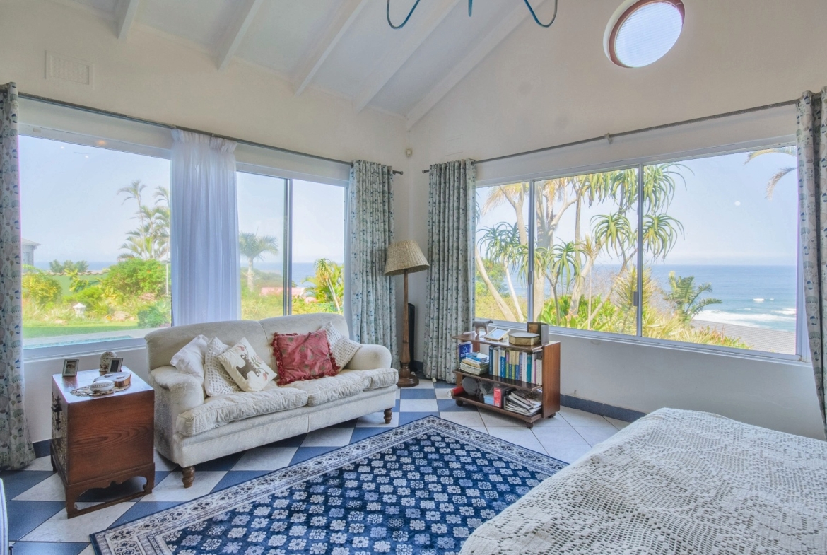 RAMSGATE – MAGNIFICENT OCEAN-VIEW HOME WITH TWO COTTAGES, POOL & BREATHTAKING 180° SEA VIEWS