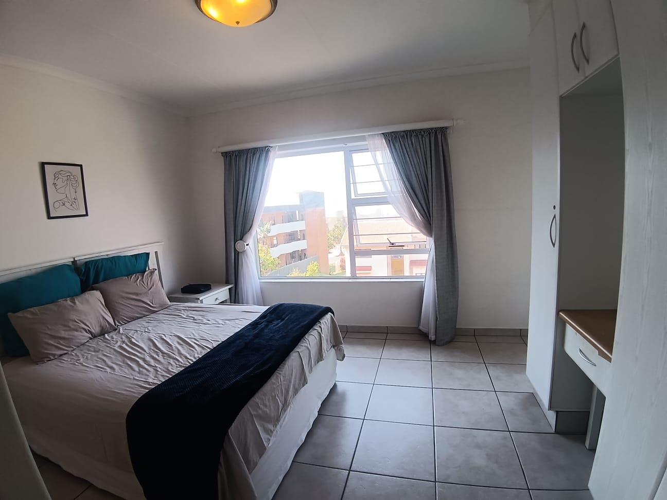 0a1fbce2-275e-4e27-a34c-822779582ba9 Spacious 3 Bedroom, 1.5 Bathroom, open plan, Uvongo sea view for Sale