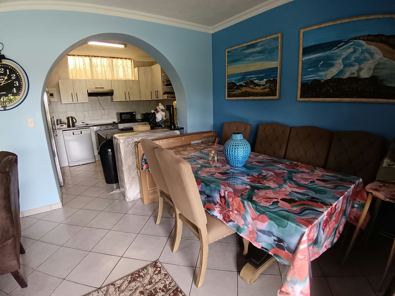 2 Bedroom, 1 Bathroom, open plan, Uvongo sea view for Sale