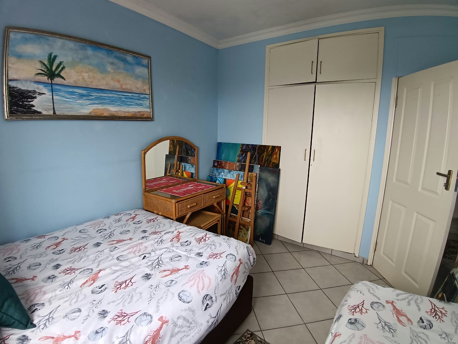 2 Bedroom, 1 Bathroom, open plan, Uvongo sea view for Sale