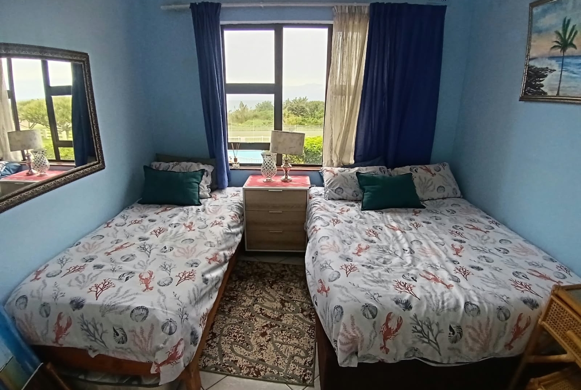 2 Bedroom, 1 Bathroom, open plan, Uvongo sea view for Sale