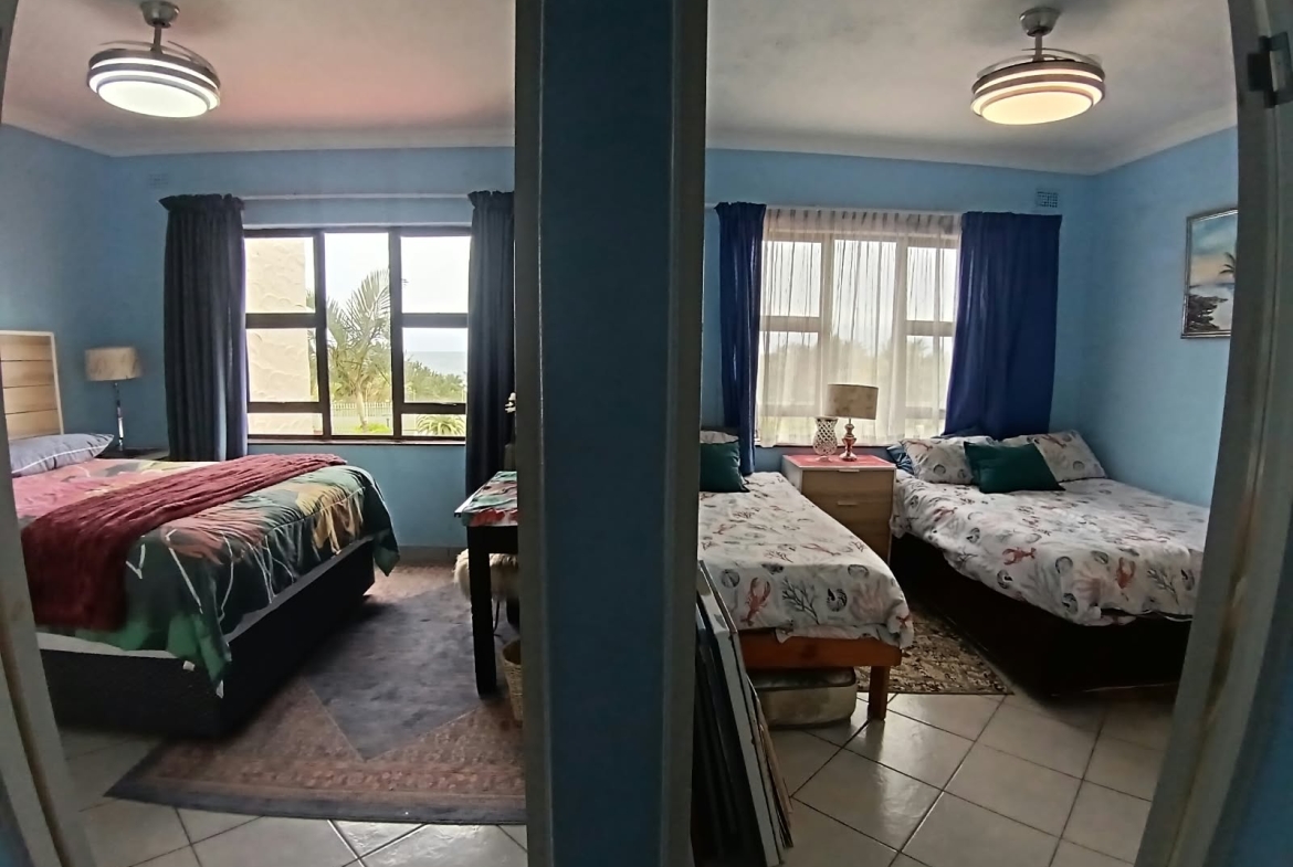 2 Bedroom, 1 Bathroom, open plan, Uvongo sea view for Sale