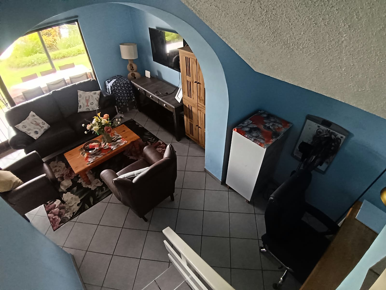 2 Bedroom, 1 Bathroom, open plan, Uvongo sea view for Sale