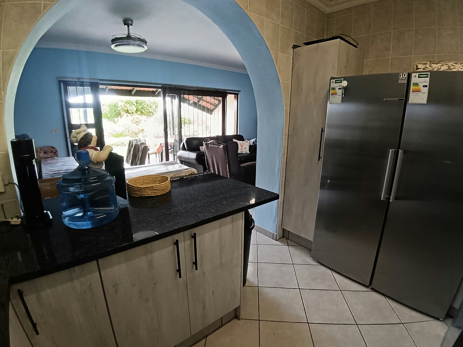2 Bedroom, 1 Bathroom, open plan, Uvongo sea view for Sale