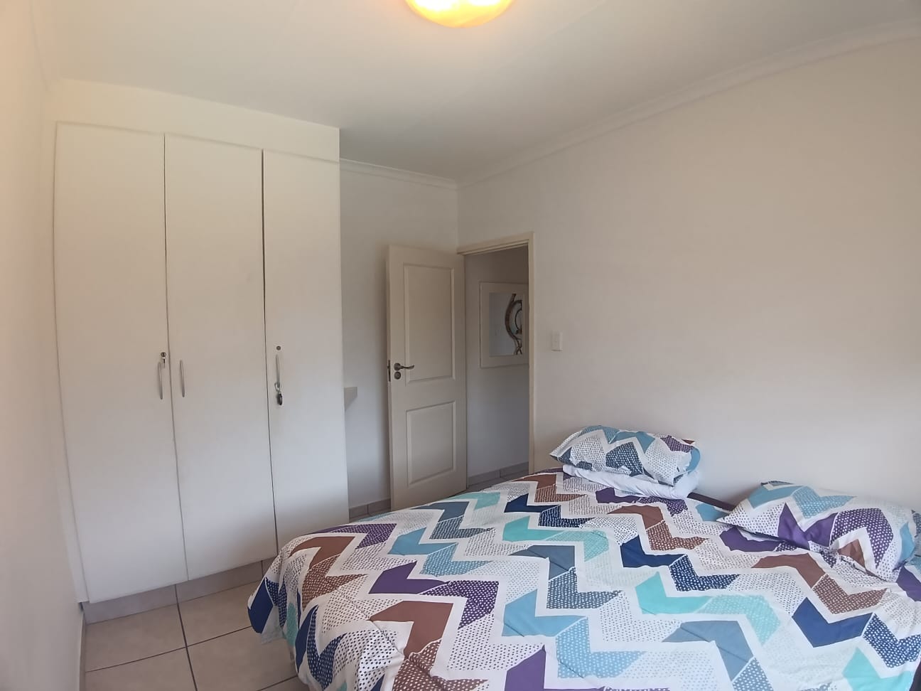 16b8b7b3-eb6e-4725-8384-0f77e8ae6d41 Spacious 3 Bedroom, 1.5 Bathroom, open plan, Uvongo sea view for Sale