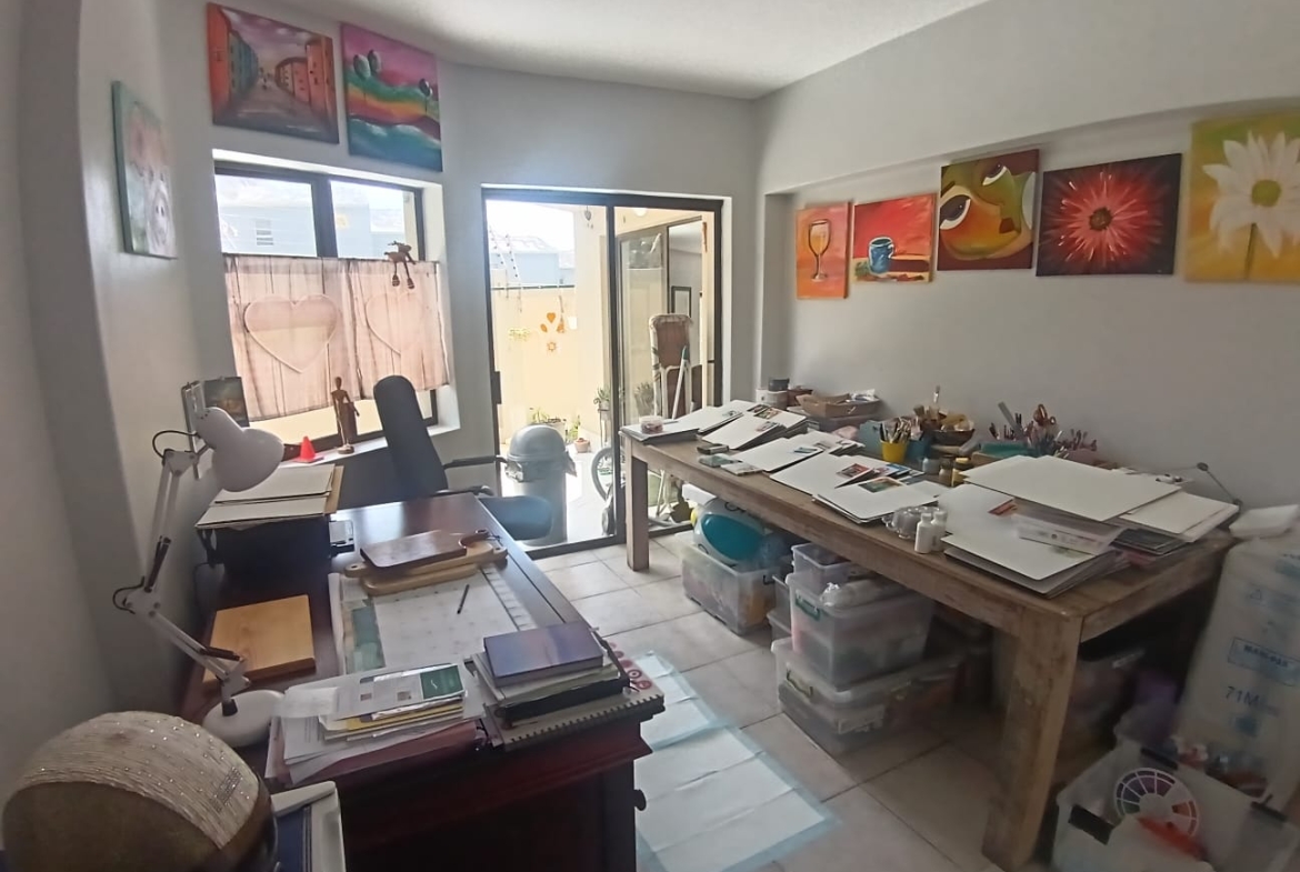 Spacious 3 Bedroom, 2 Bathroom, open plan, Ramsgate for Sale