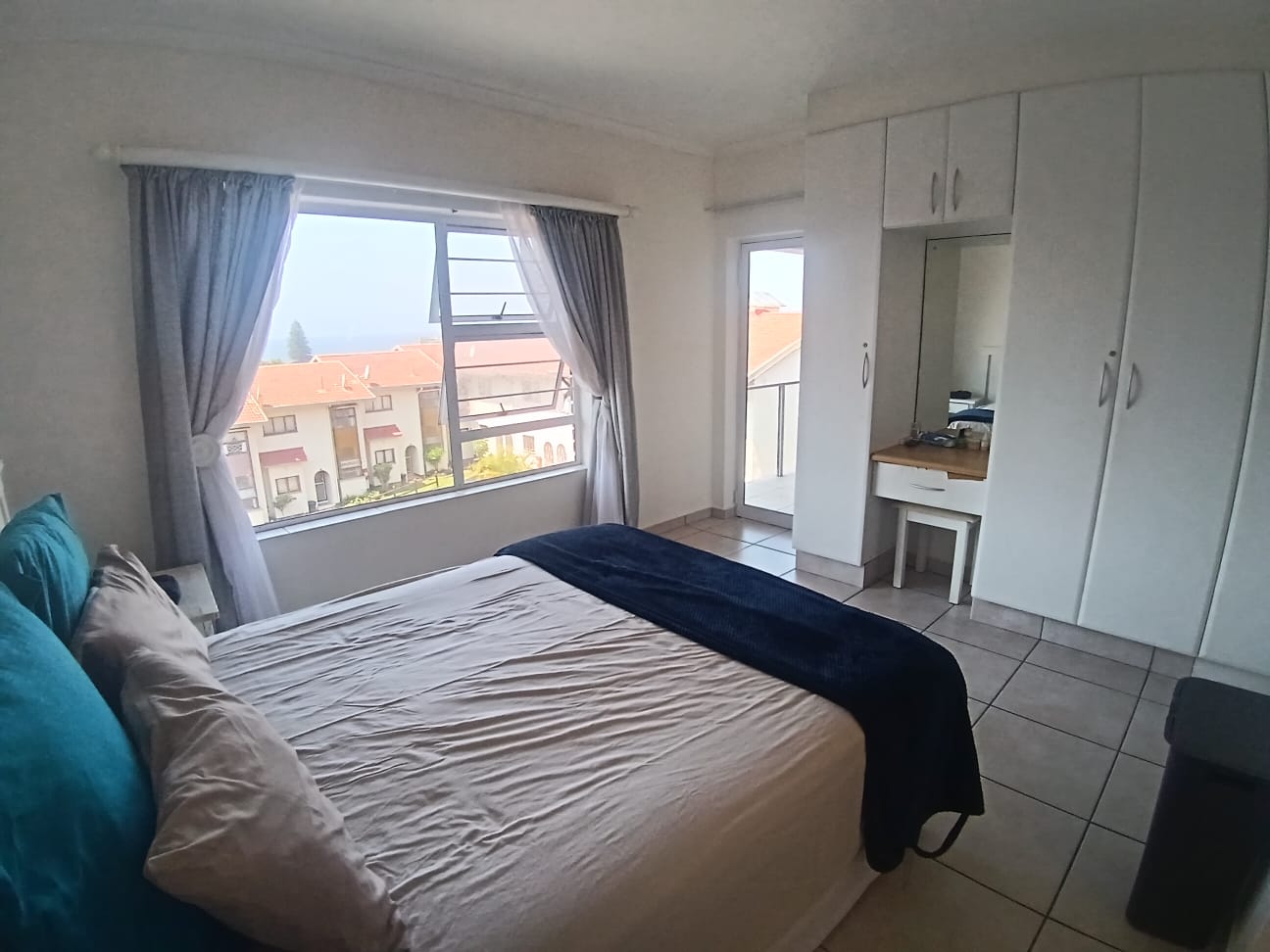 6ea6d1ae-f3e6-42f5-8d19-63842b223db7 Spacious 3 Bedroom, 1.5 Bathroom, open plan, Uvongo sea view for Sale