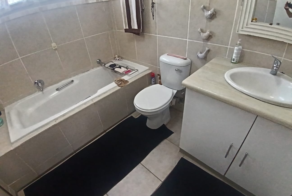 Spacious 3 Bedroom, 2 Bathroom, open plan, Ramsgate for Sale