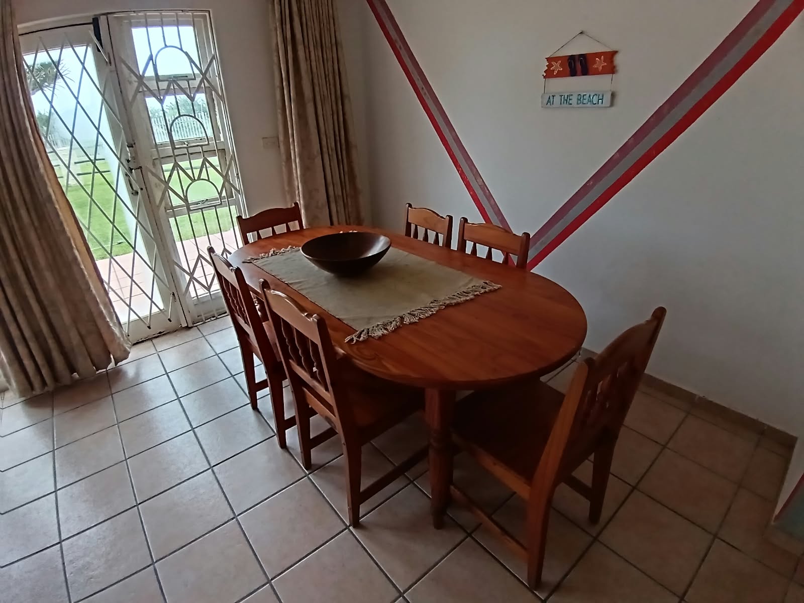 9fc36fb8-851c-4bf6-85e4-2a11da374987 2 Bedroom, 1 Bathroom, open plan, Uvongo sea view for Sale