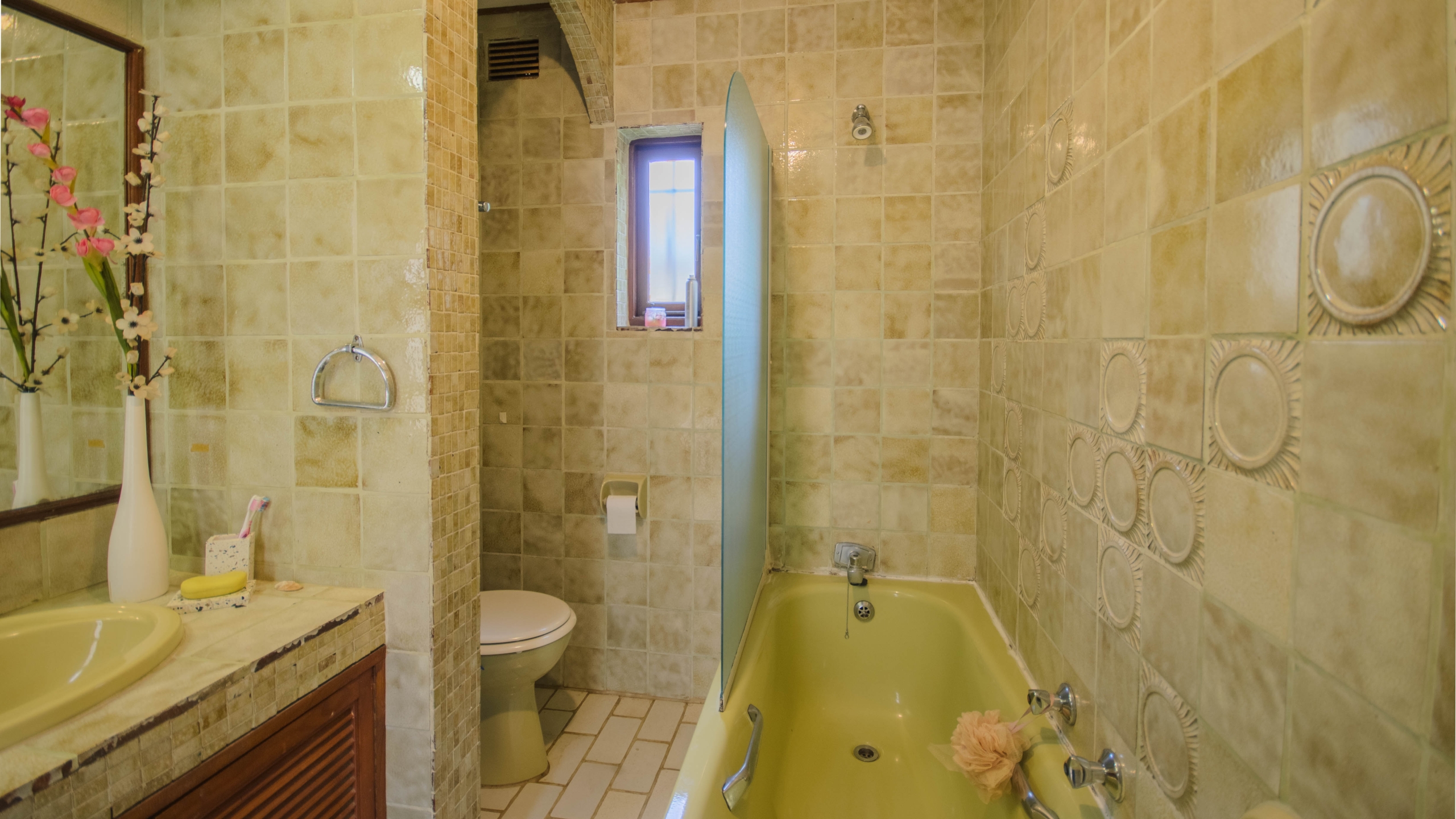 BR-33 Charming 3 Bedroom Family Home with Character, Private Braai Area & Lush Garden
