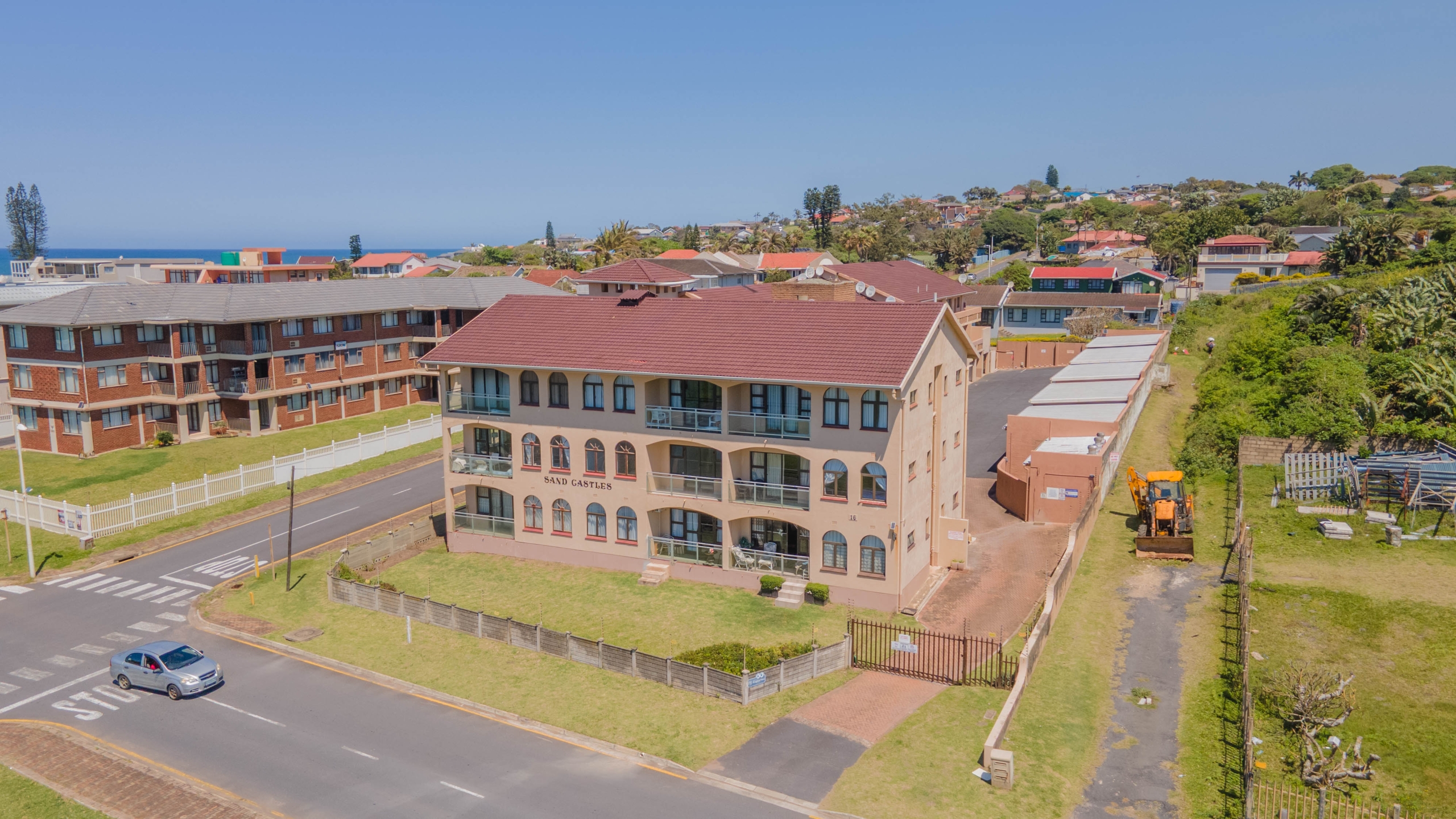 BRd-59 BEAUTIFULLY FURNISHED 2-BEDROOM APARTMENT WITH STUNNING SEA VIEWS