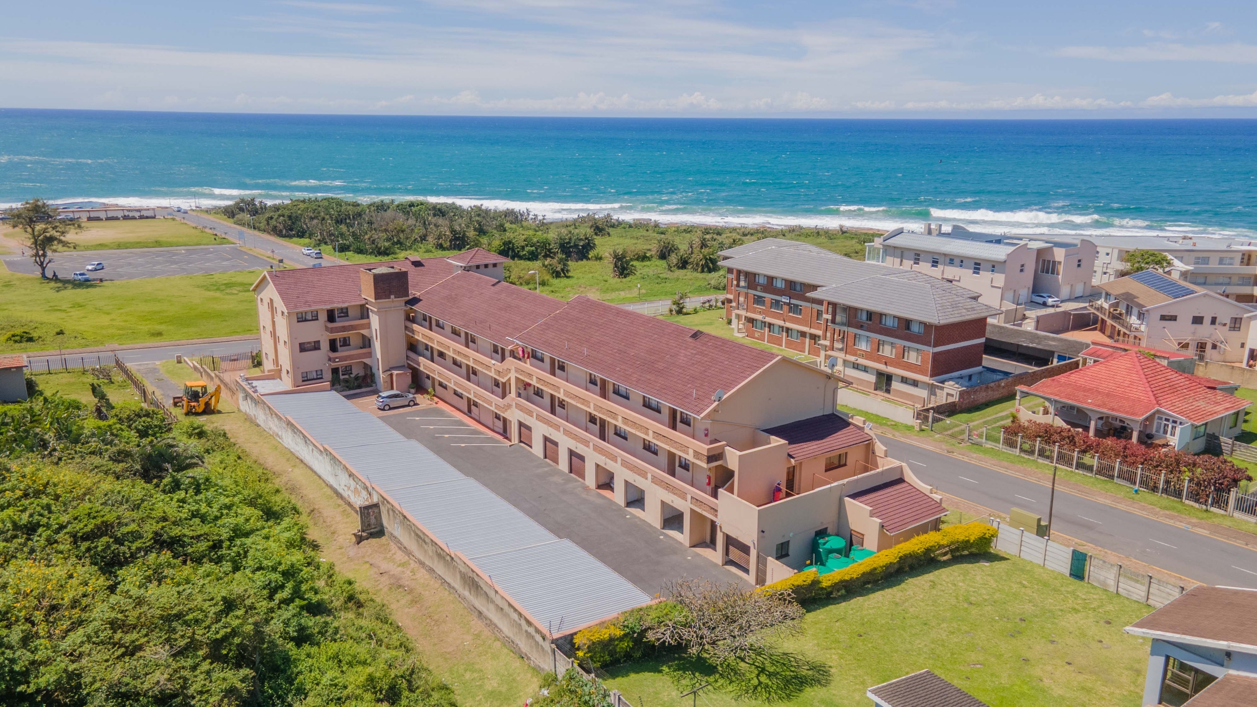 BRd-65 BEAUTIFULLY FURNISHED 2-BEDROOM APARTMENT WITH STUNNING SEA VIEWS