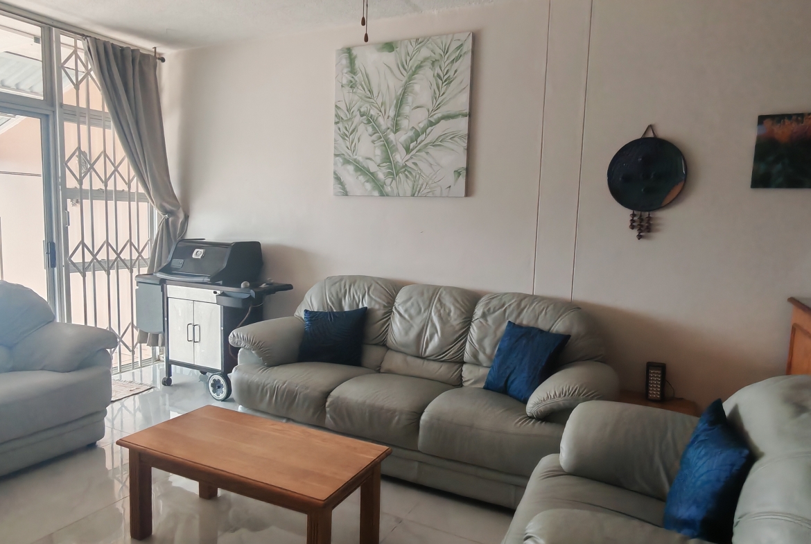 Stunning 3-Bedroom Apartment with Beautiful Sea Views in Margate