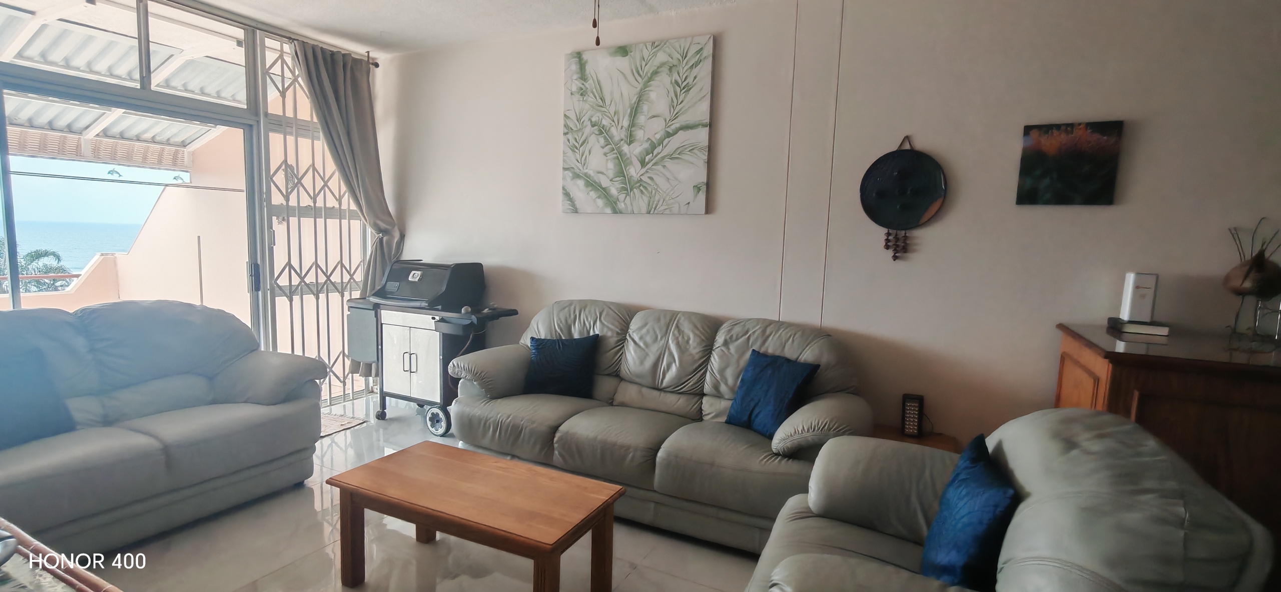 IMG_20260911_094324 Stunning 3-Bedroom Apartment with Beautiful Sea Views in Margate
