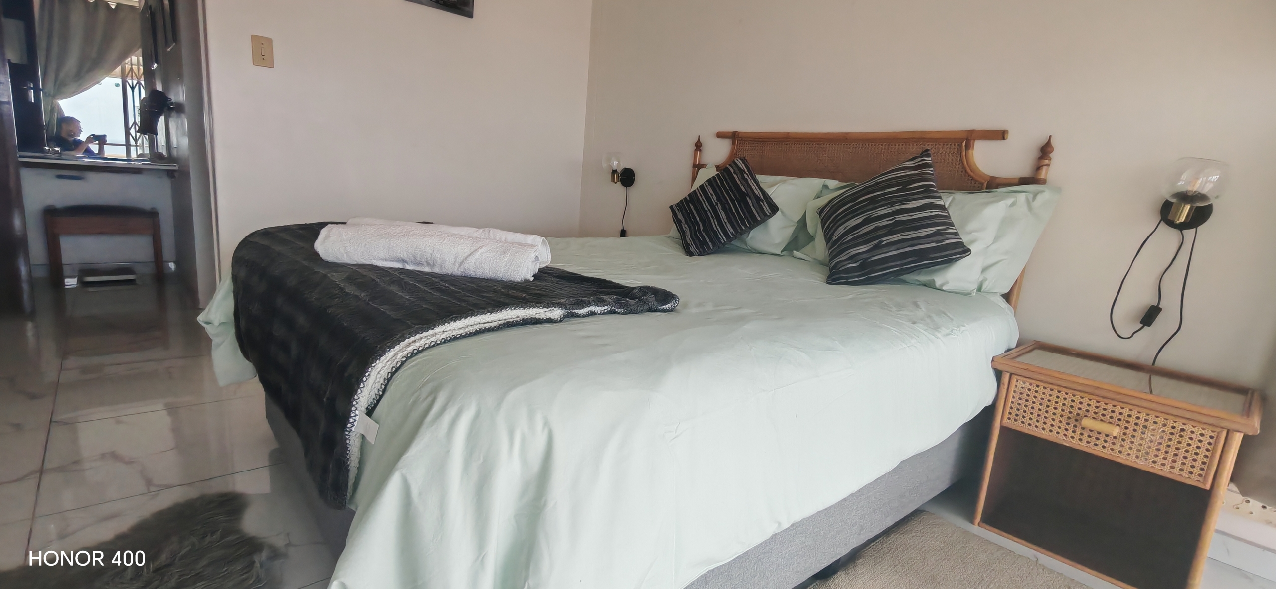 IMG_20260911_094411 Stunning 3-Bedroom Apartment with Beautiful Sea Views in Margate