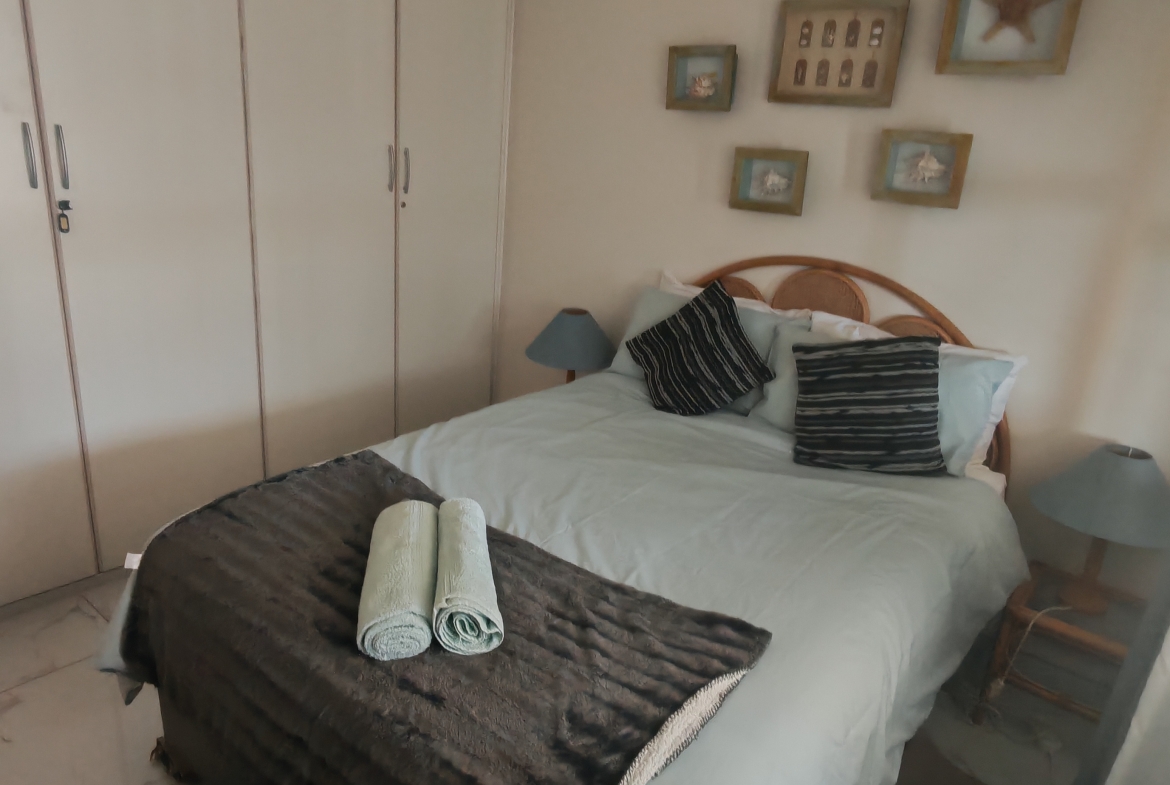 Stunning 3-Bedroom Apartment with Beautiful Sea Views in Margate
