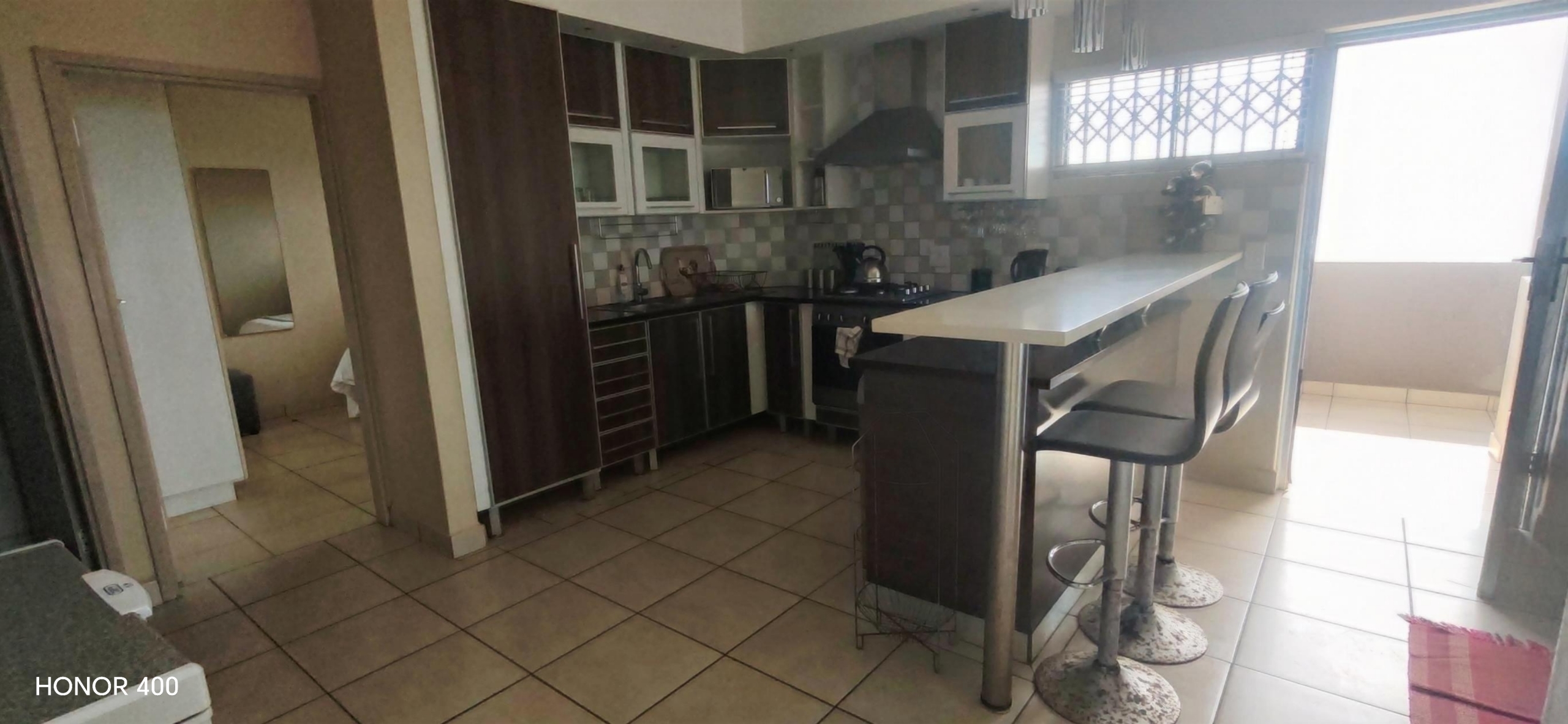Spacious 3-Bedroom, 2-Bathroom Apartment in Margate