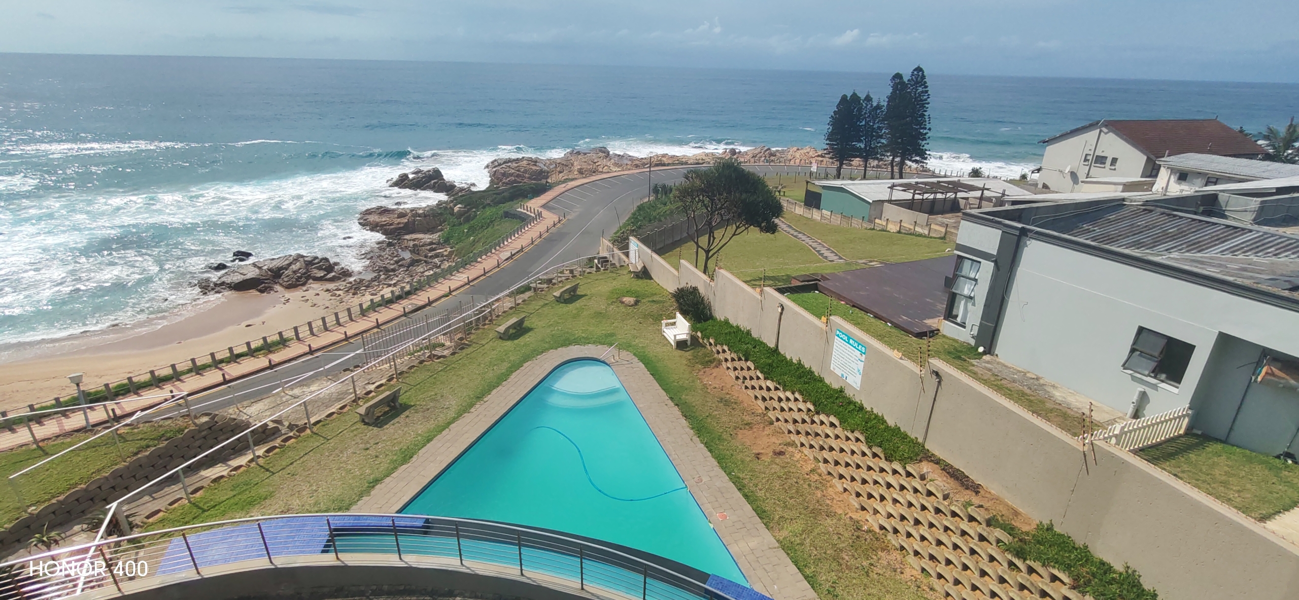 Spacious 3-Bedroom, 2-Bathroom Apartment in Margate