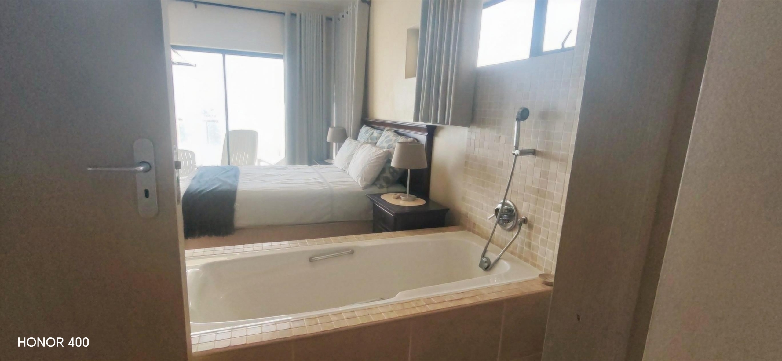 Spacious 3-Bedroom, 2-Bathroom Apartment in Margate