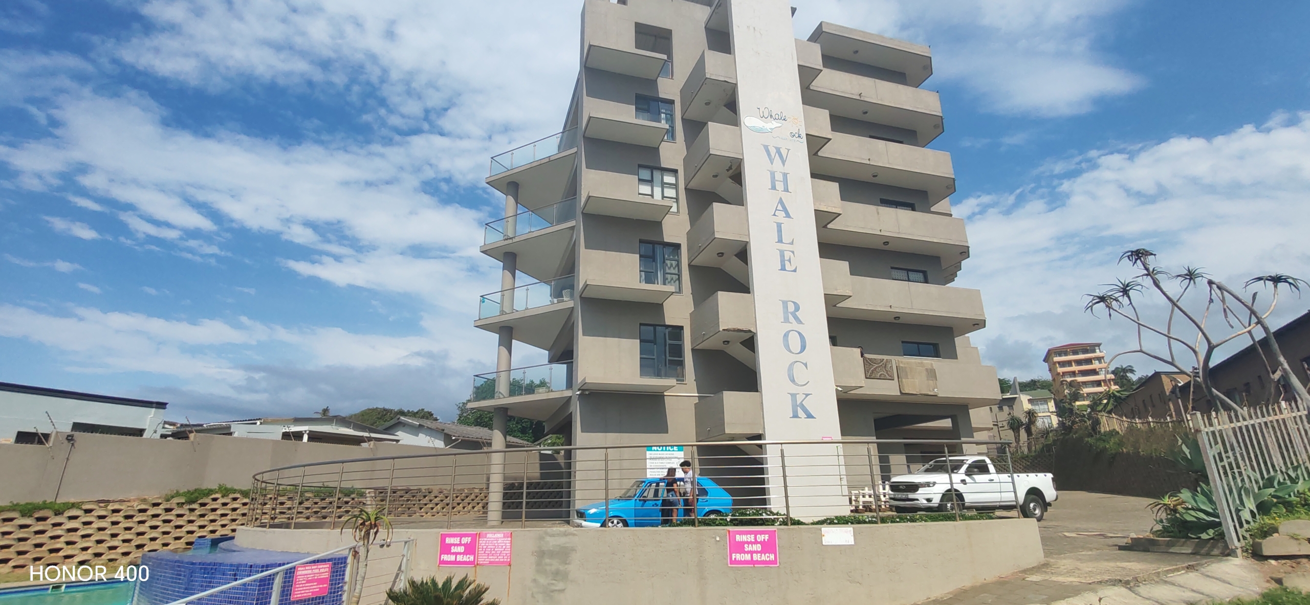 Spacious 3-Bedroom, 2-Bathroom Apartment in Margate