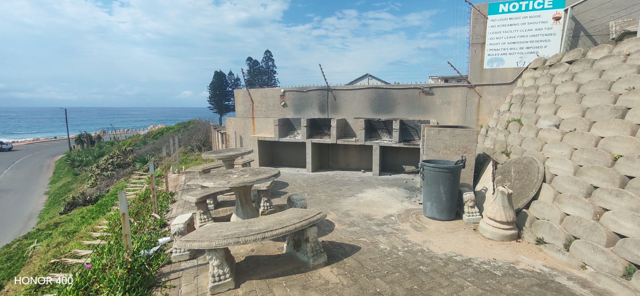 Spacious 3-Bedroom, 2-Bathroom Apartment in Margate