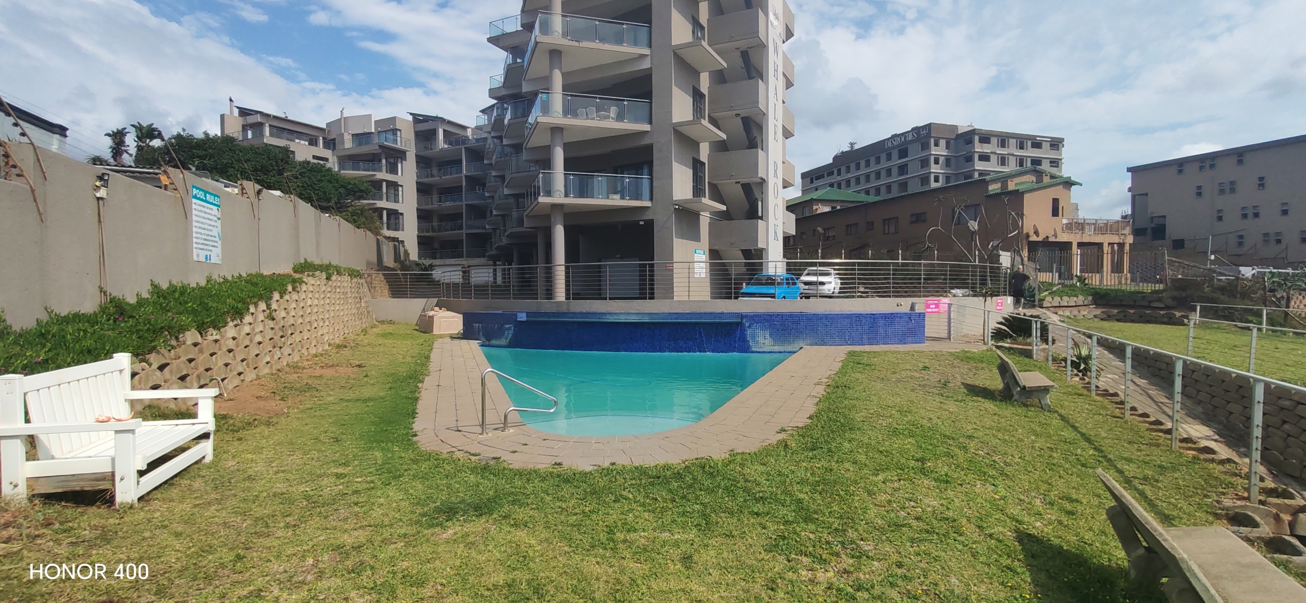 Spacious 3-Bedroom, 2-Bathroom Apartment in Margate