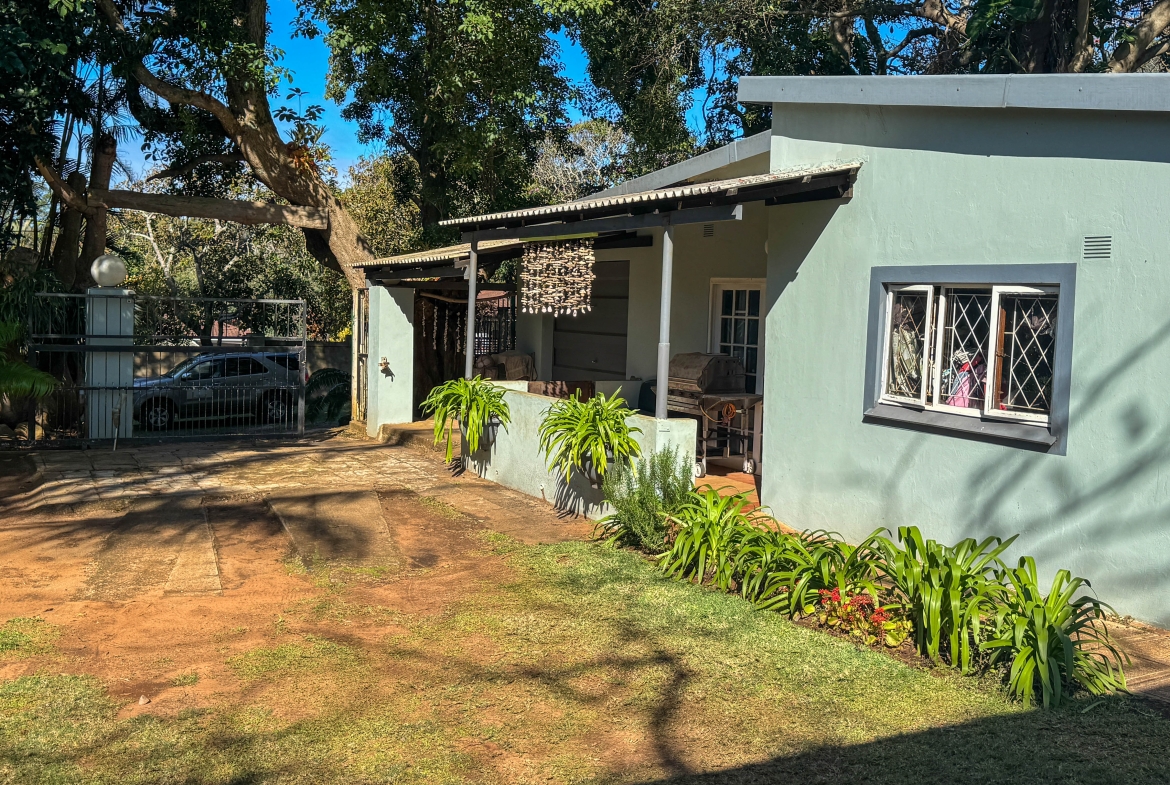 Beach House & Two Flats in Trafalgar – Coastal Investment Opportunity on KZN’s South Coast