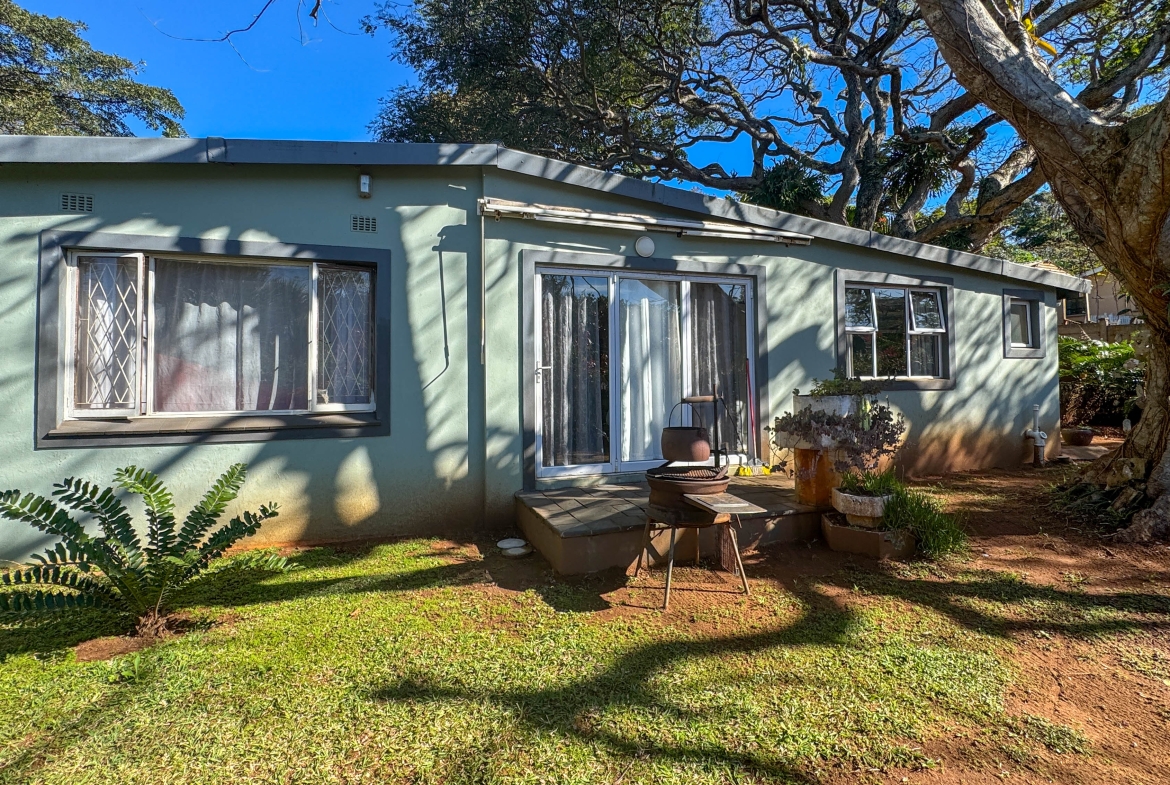 Beach House & Two Flats in Trafalgar – Coastal Investment Opportunity on KZN’s South Coast