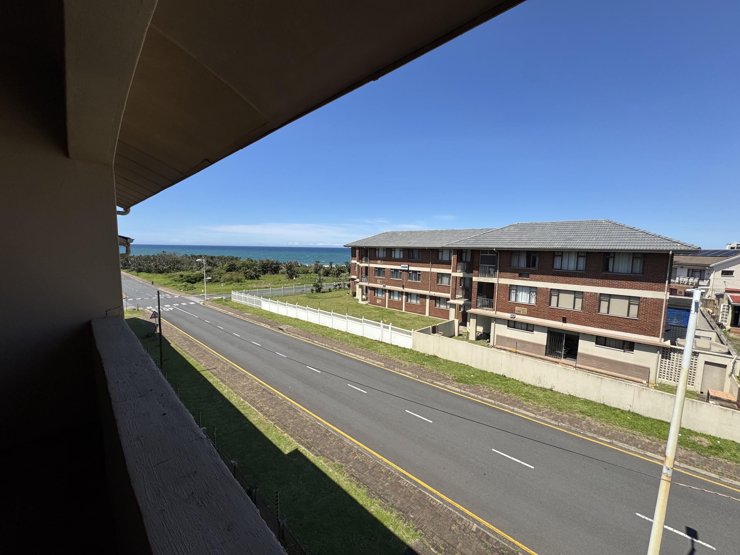 IMG_4419 BEAUTIFULLY FURNISHED 2-BEDROOM APARTMENT WITH STUNNING SEA VIEWS